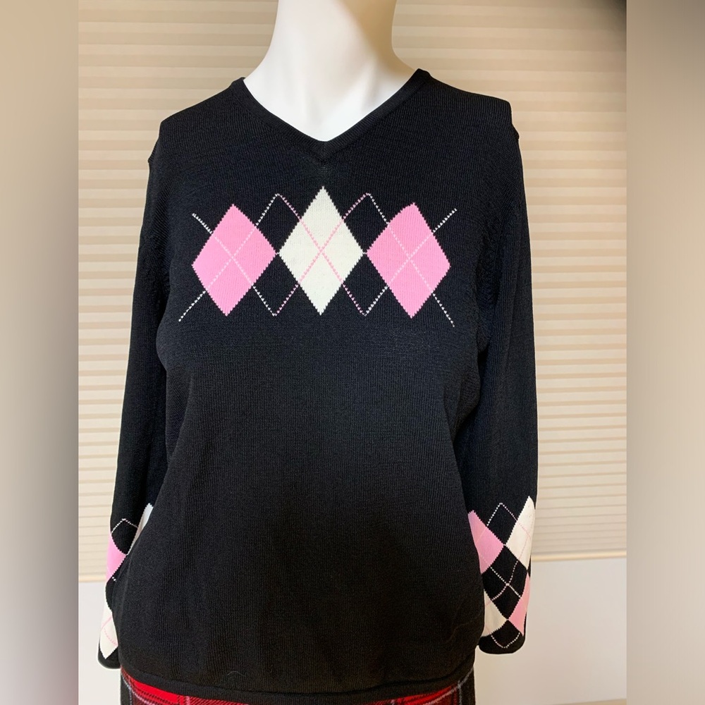 David Brooks Peties. Womens Sweater. Condition:like New. Size:PM.